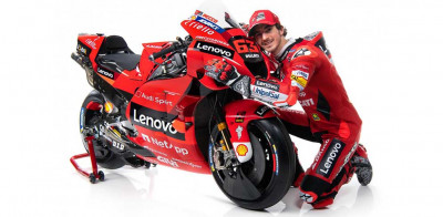 Level Berbeda  Pecco Bagnaia thumbnail